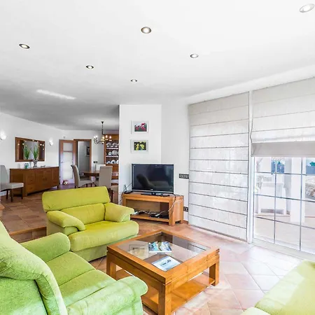 Arena Blanca Villa Sant Lluis